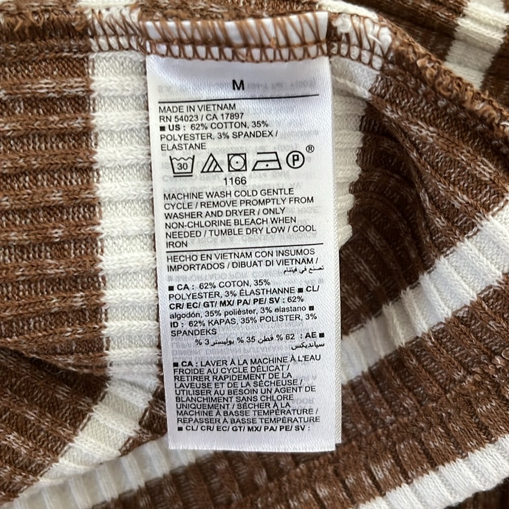 Mock Neck Ribbed Tank - Picture 4 of 4